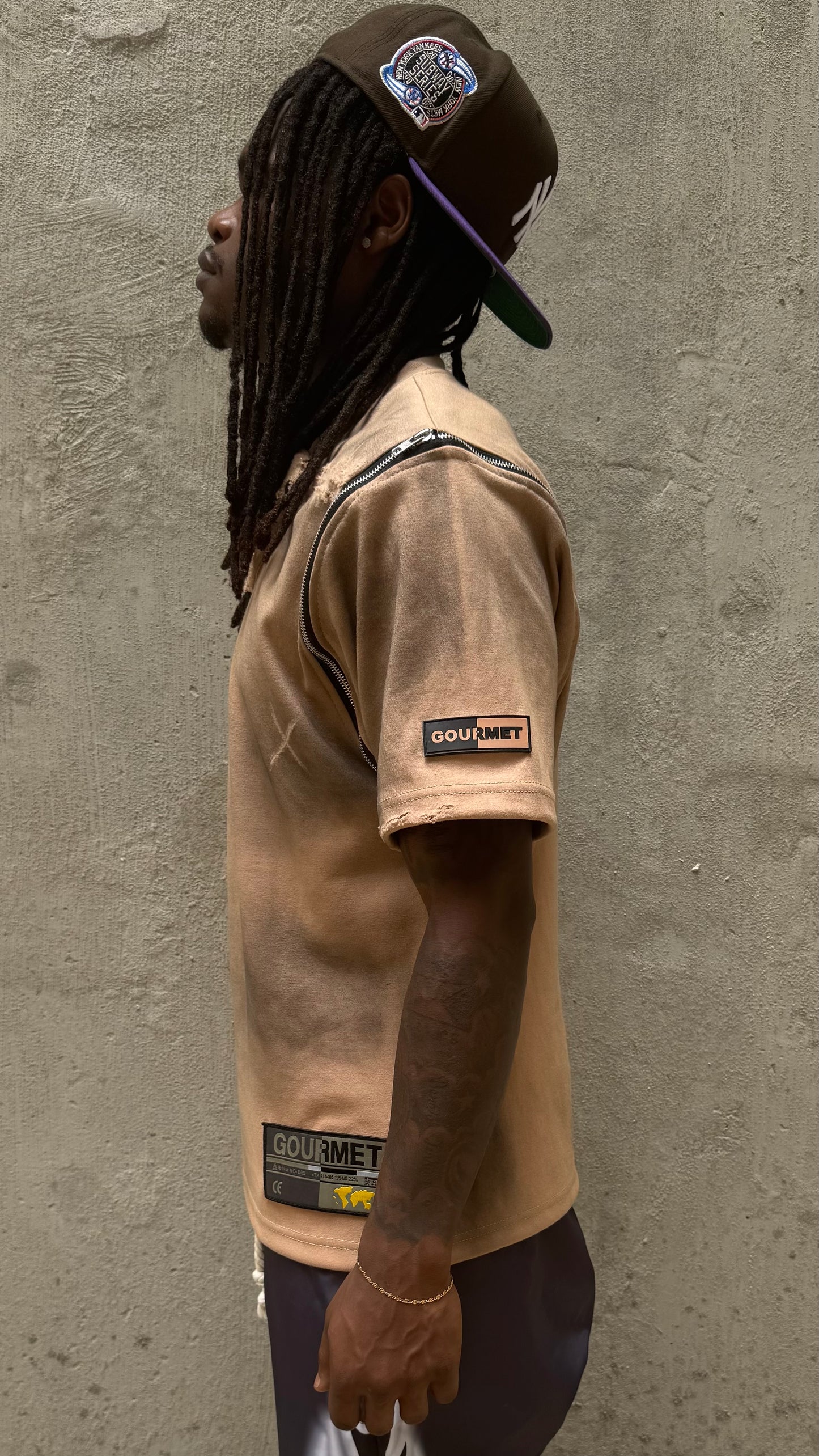 DIRTY MOCHA ZIPPER TEE